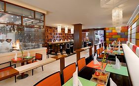 Crowne Plaza - Dubai Jumeirah By Ihg